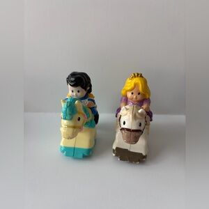 Klip Klop Prince Eric & Rapunzel horses